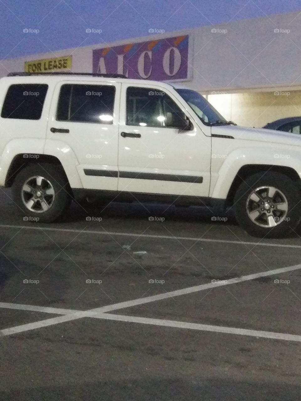 someones nice jeep