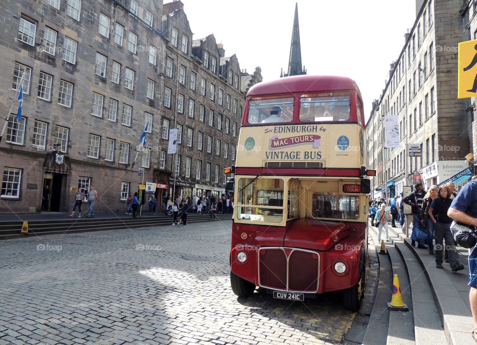 Edinburgh bus tour