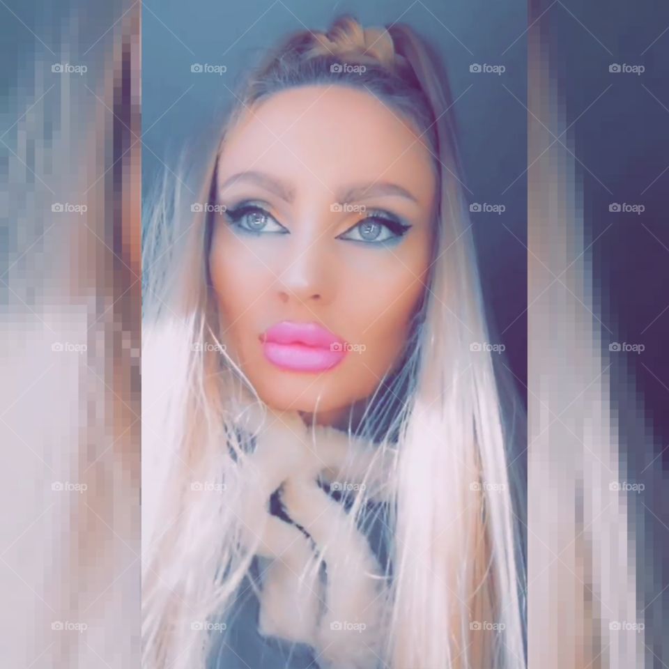 My eyes are really weird
              👁️👁️