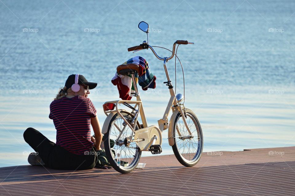 Bicycle by the sea