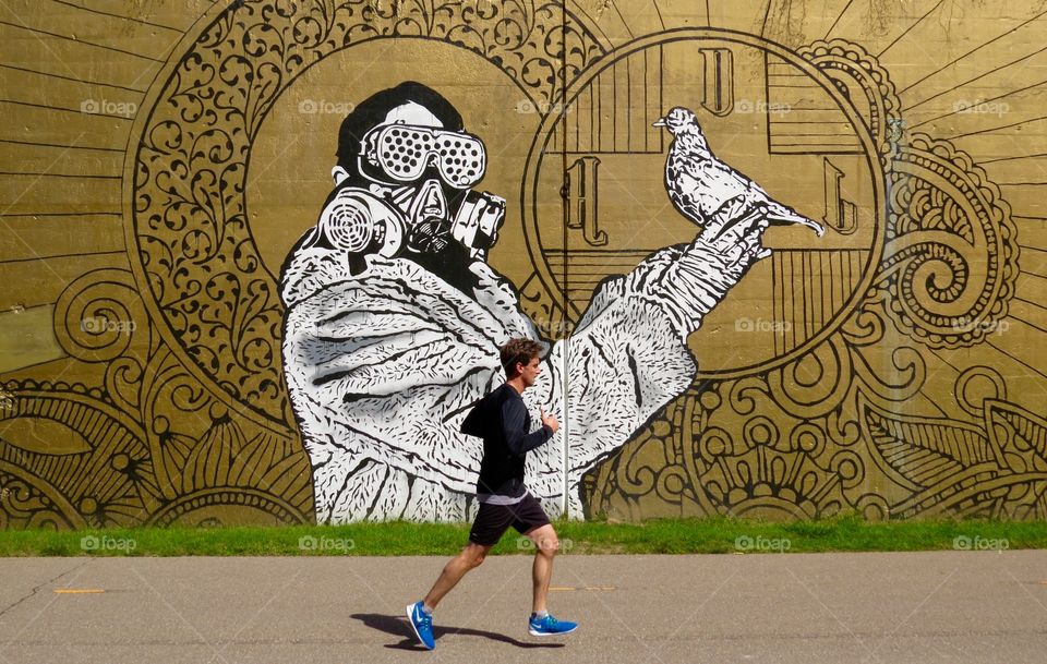 Jogger at the Dequindre Cut. Jogger at the Dequindre Cut, Detroit