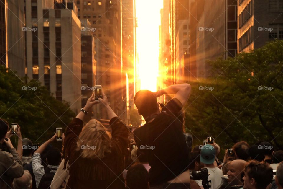 Manhattan henge