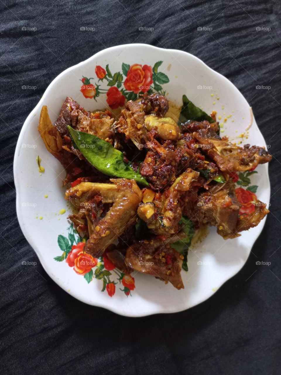 This is a dove meat dish that is ready to be served