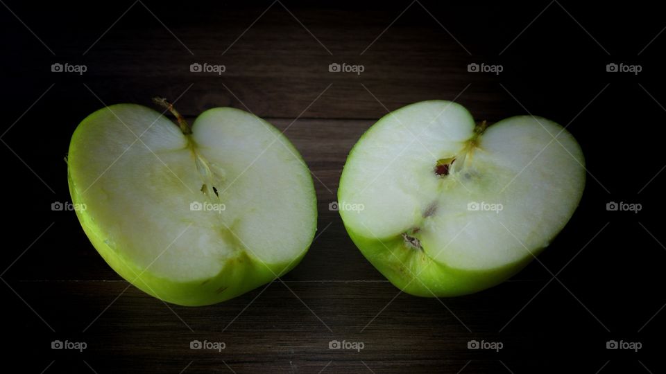 apple