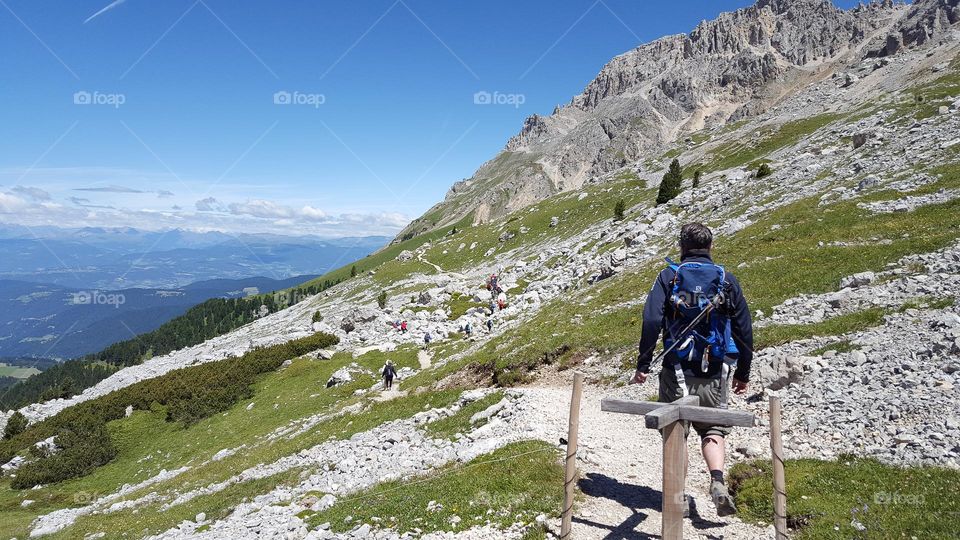 Hiking in the beautiful mountains of Italy 