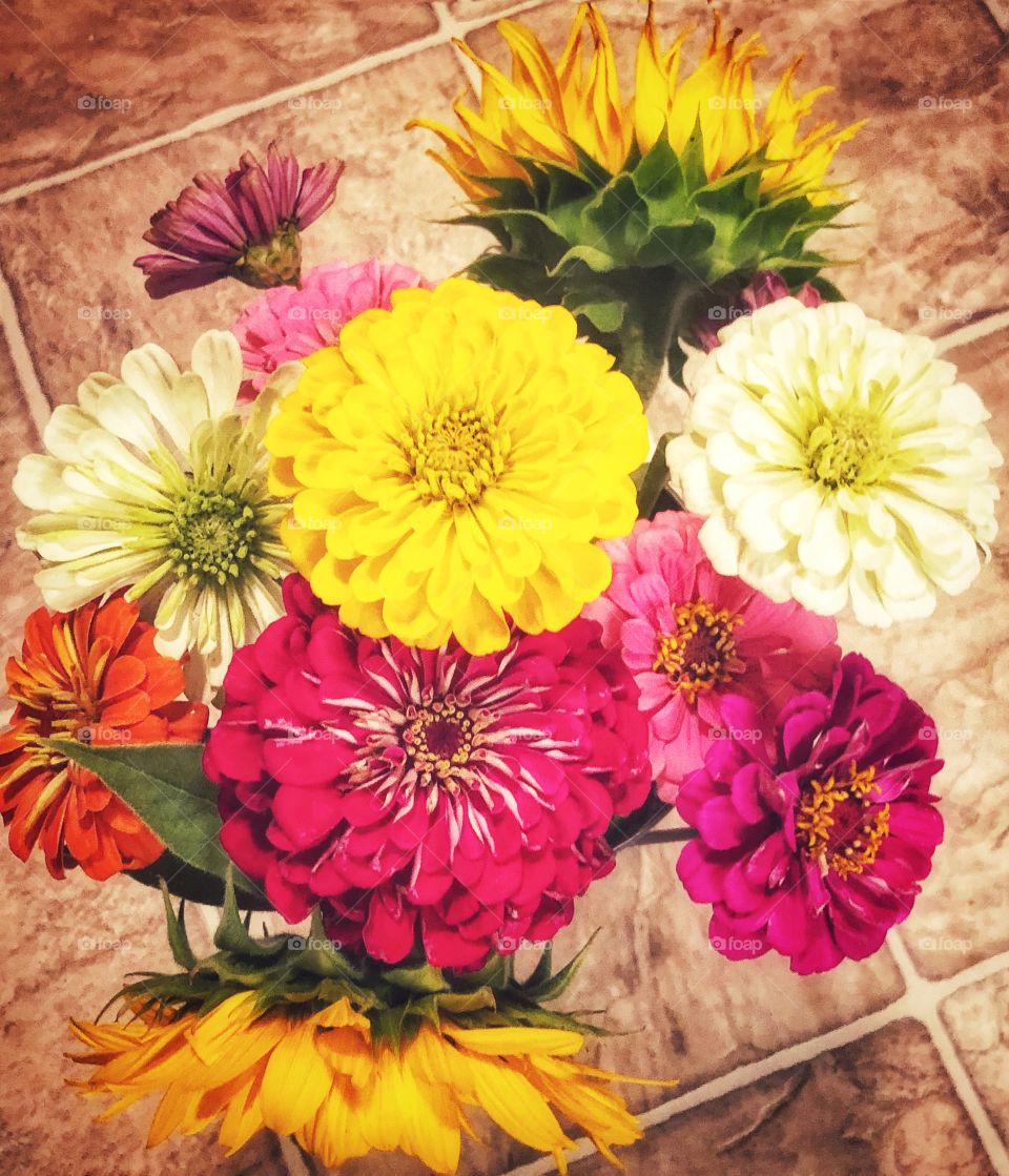 Summer flower arrangement 
