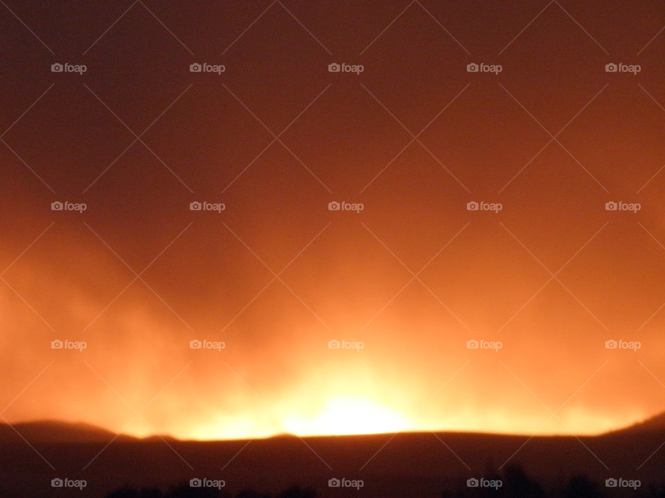 Wildfire lighting up the sky Rockland, ID, USA
