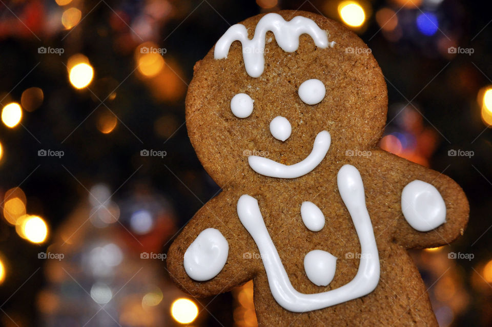 Cookie. A gingerbread boy cookie.