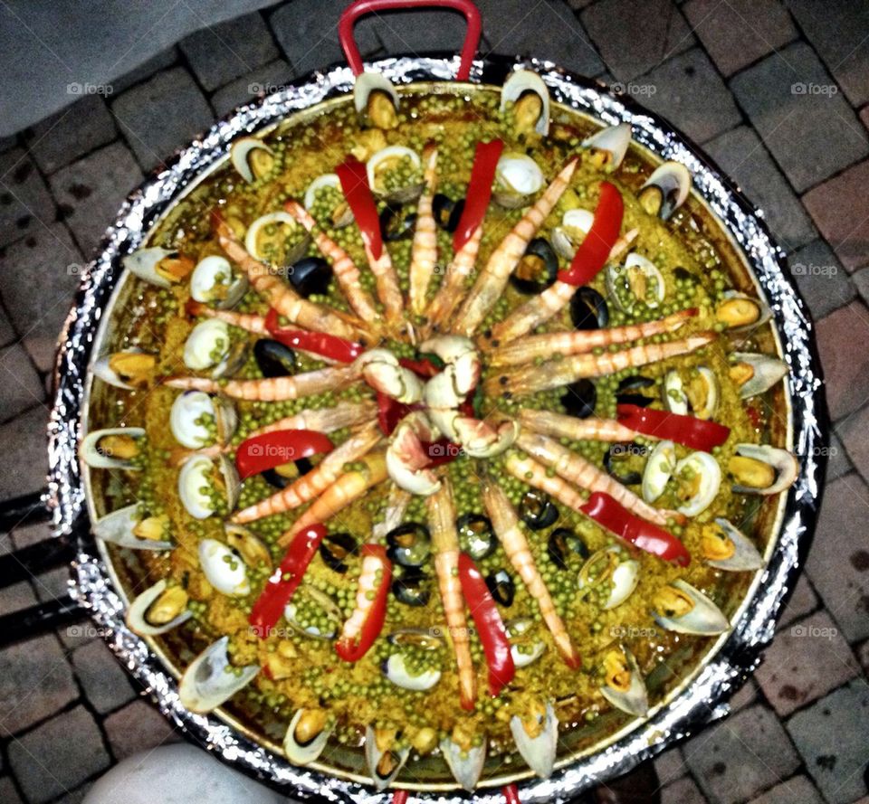See food paella