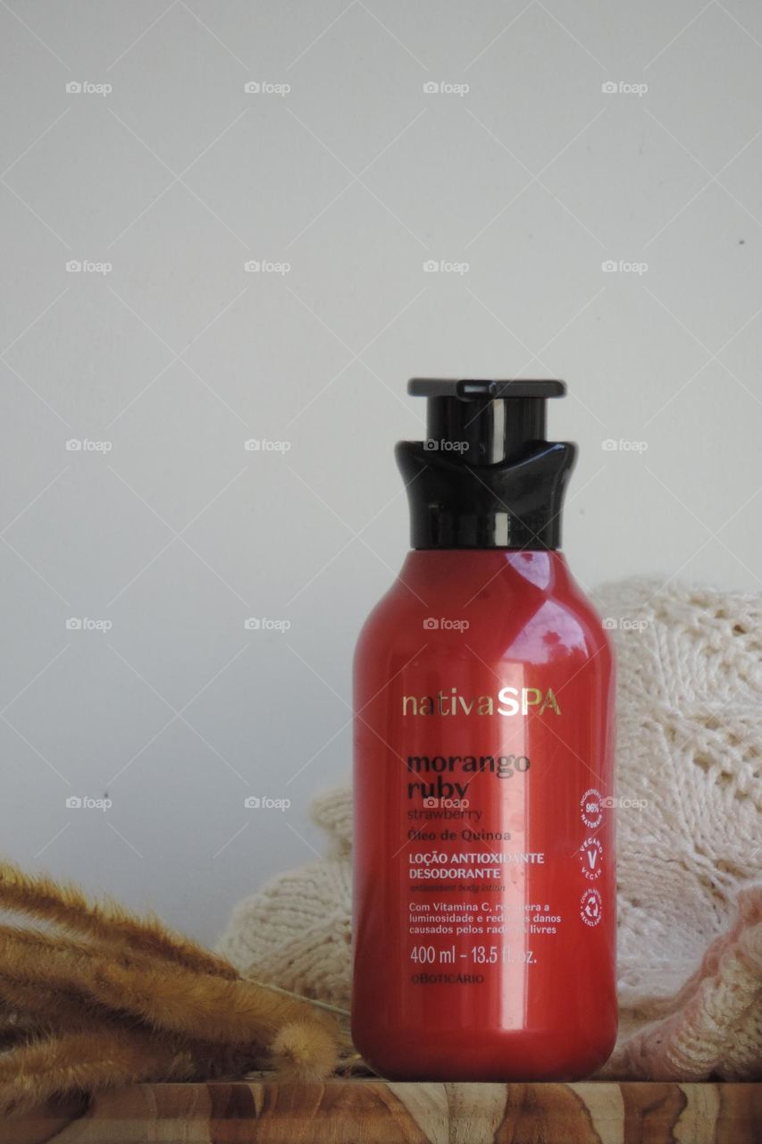 Charm and spell of the Strawberry Ruby lotion