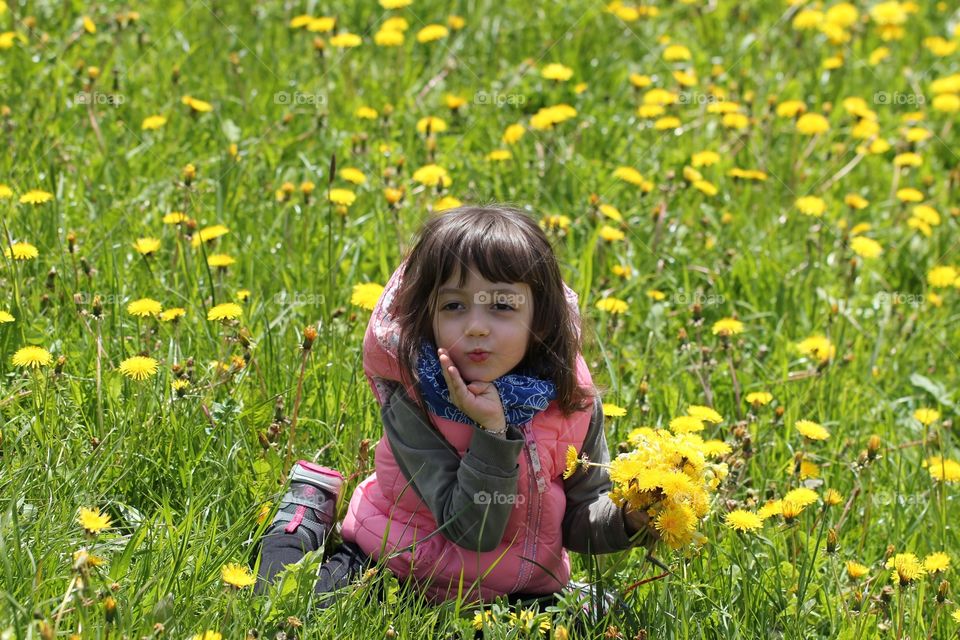 Child in the mountain 