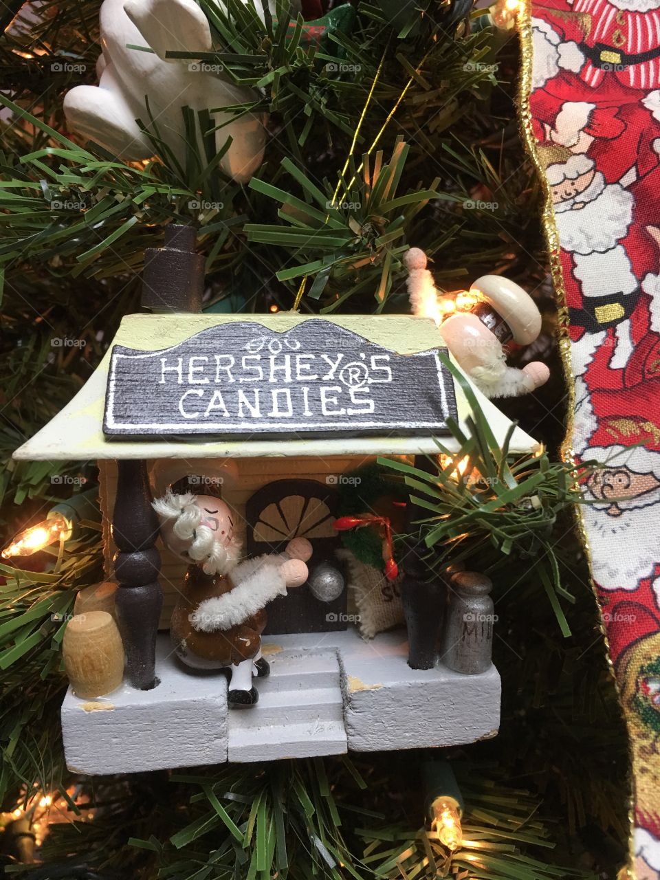 Hershey Christmas Ornament 
