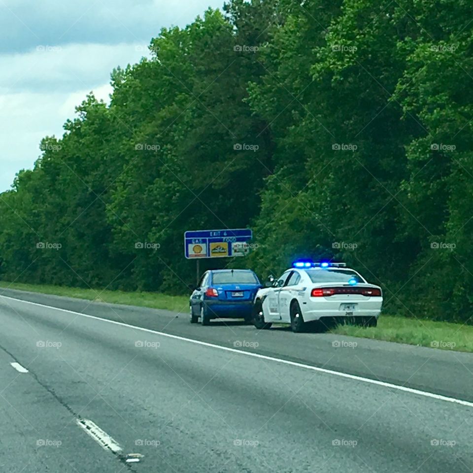 Speed Trap on highway! Got someone! 🚔