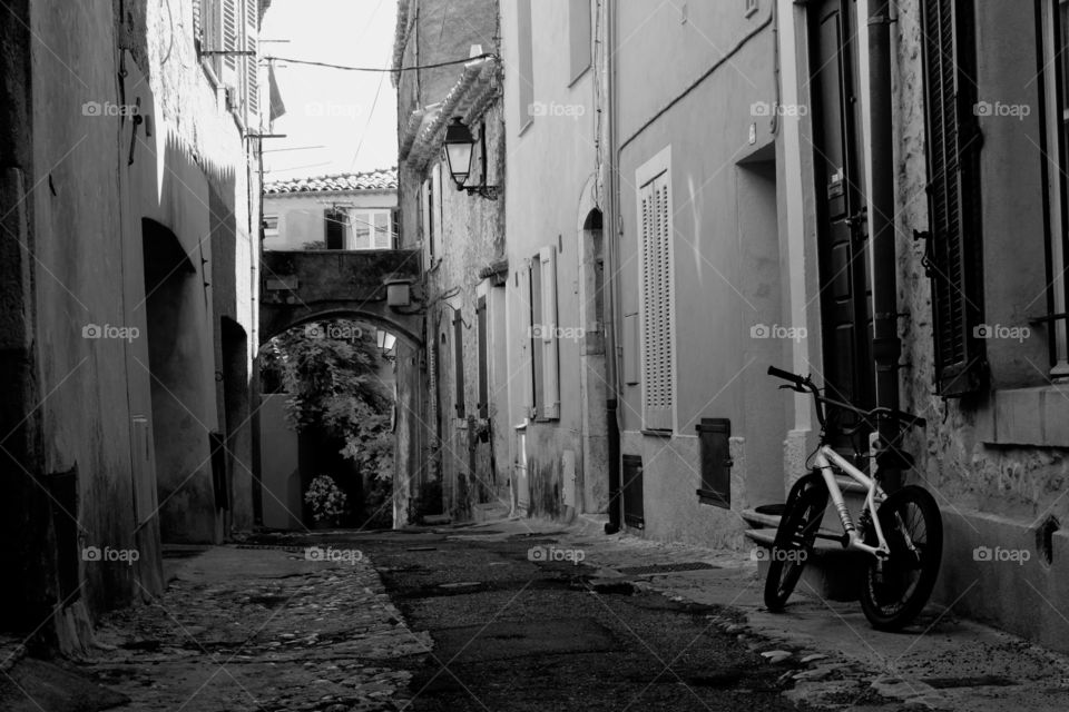 French Alleyway