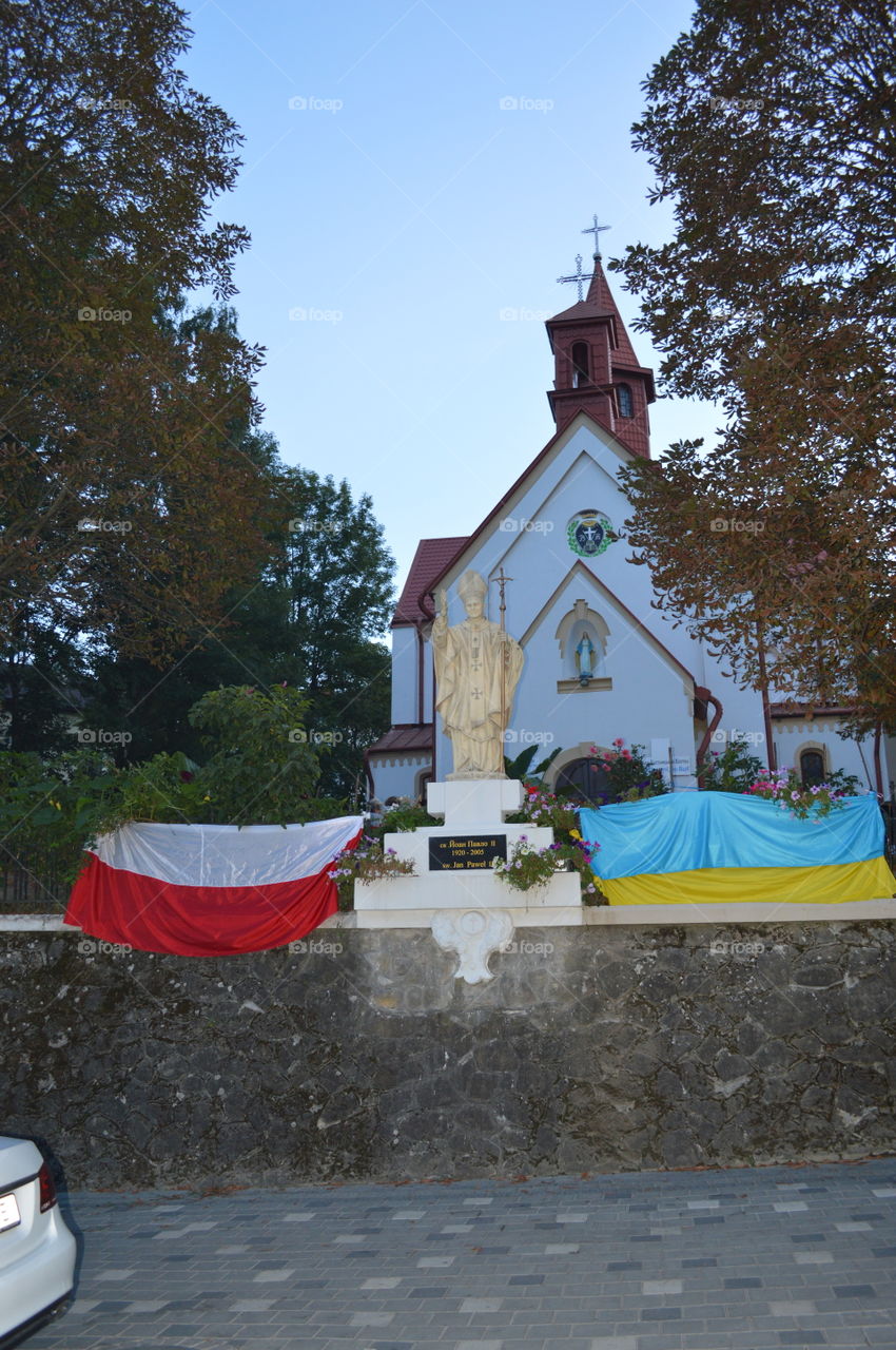 Truskavets (Ukraine). Kostel. Independence Day