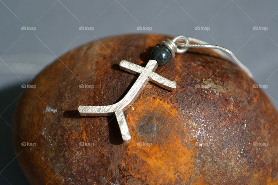 Silver jewellery on rost