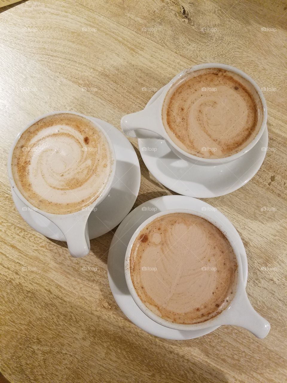 3 cups with 3 friends