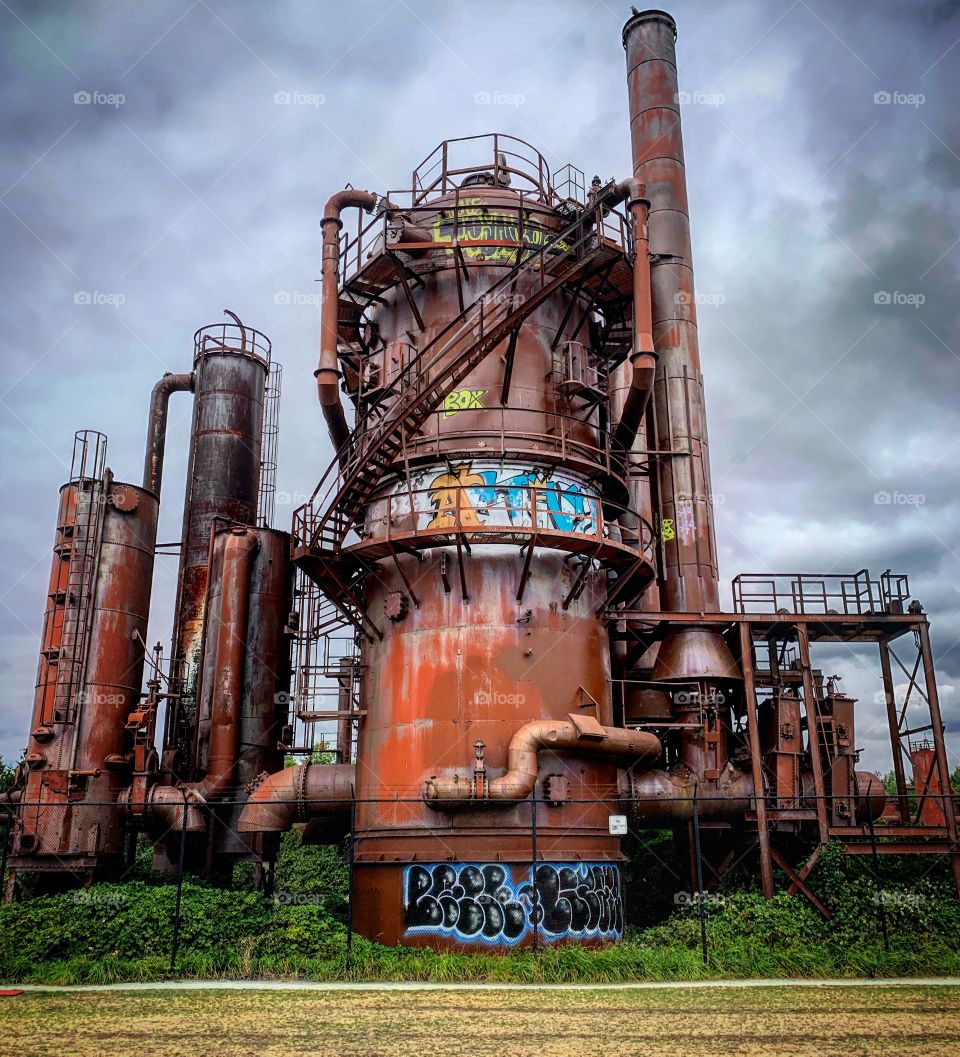 Graffiti at gas works park. 