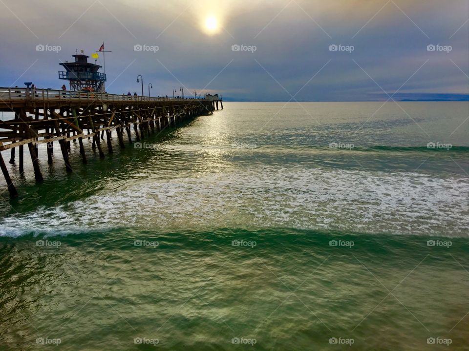 Moon set on The Pier 