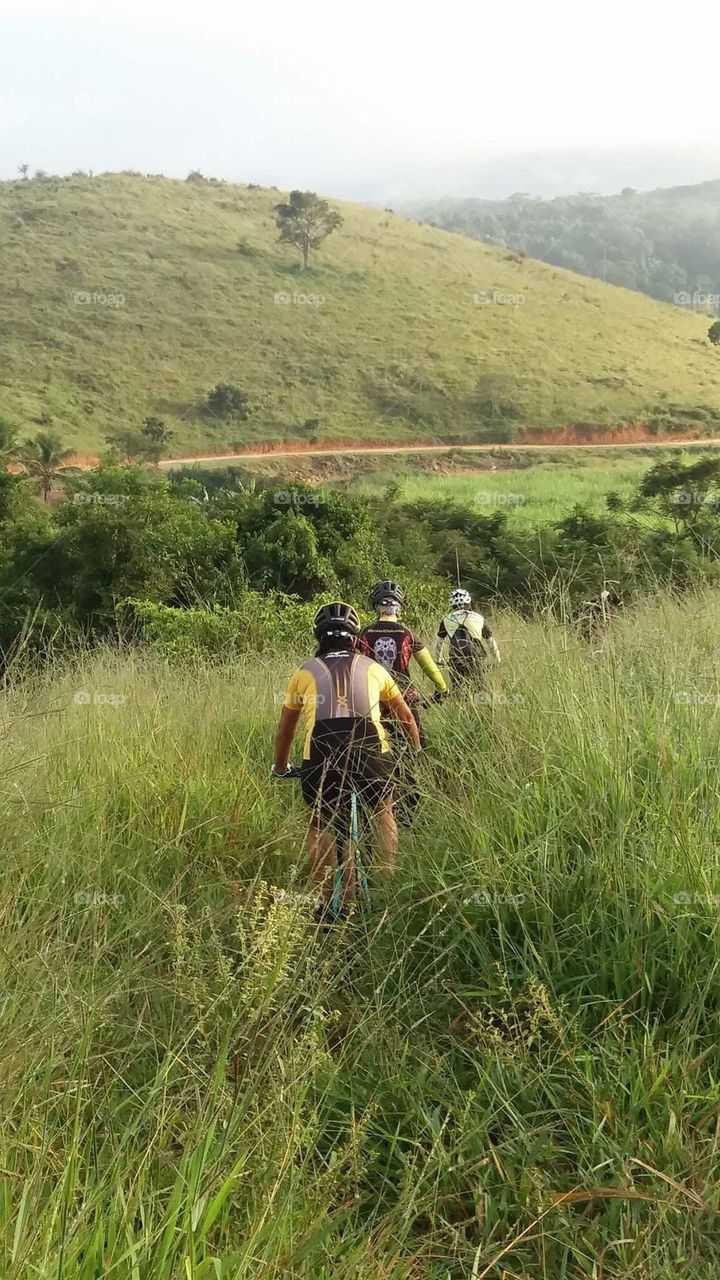 Montainbike. Trilha. 