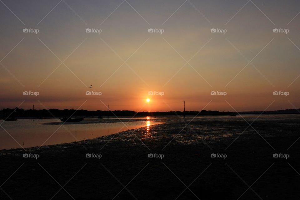 :: The Horizon in The North of Surabaya ::