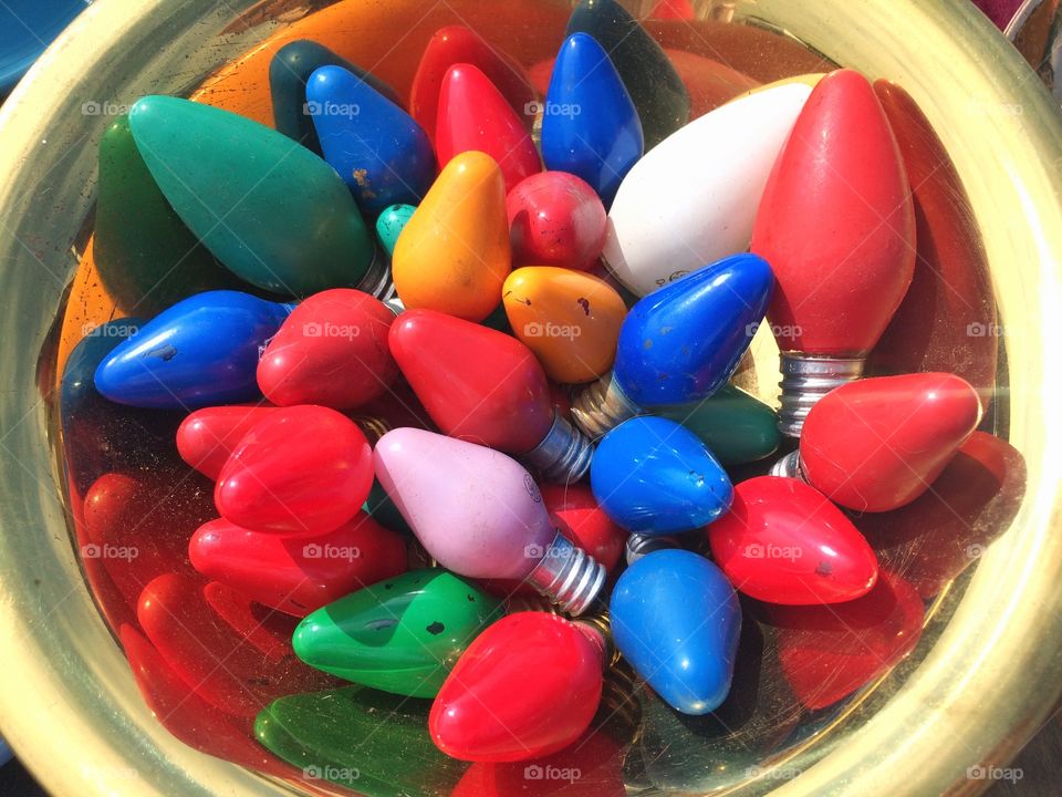 Bowl of retro Christmas lights