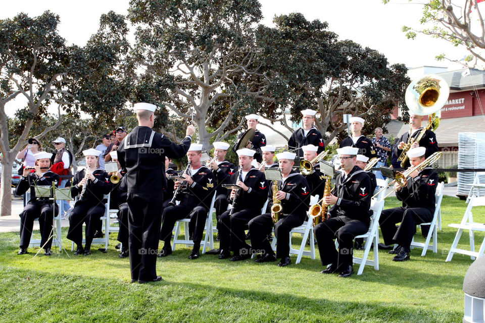 San Diego WWII Kiss Statue Ceremony