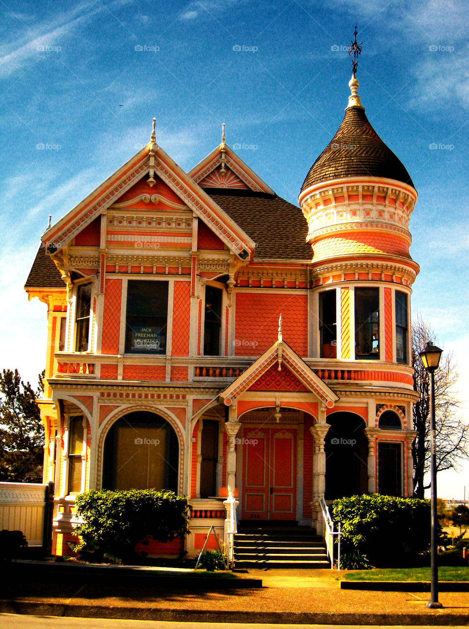 Luxury mansion in Eureka California