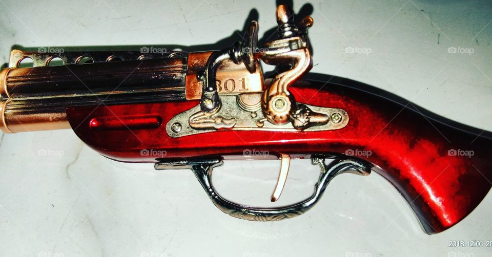 antique gun