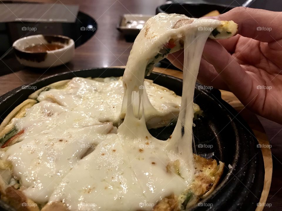 Full of cheese and yummy 