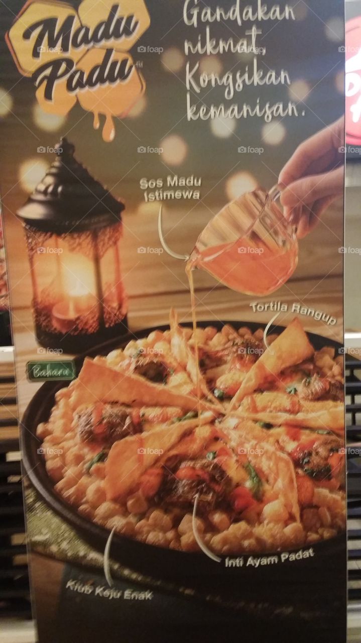 mother's day celebration at pizzahut.