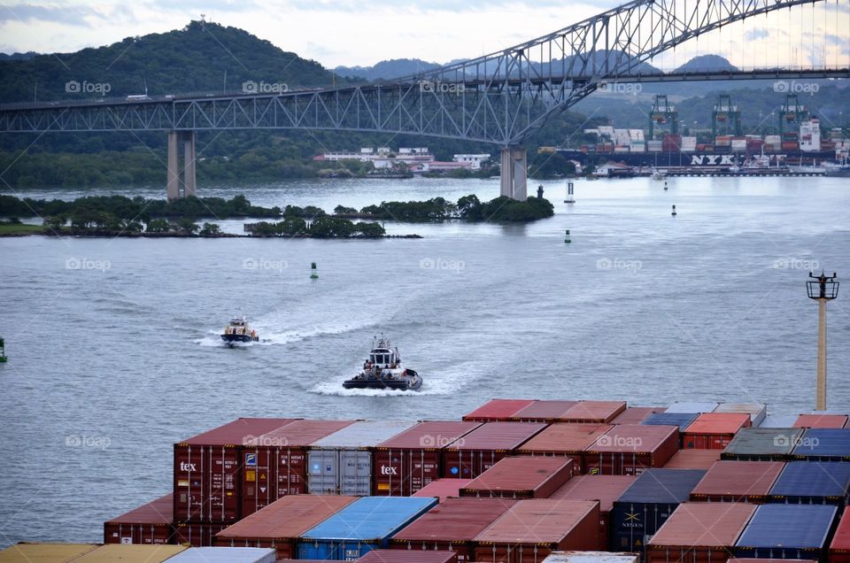 Container vessel entering Panama Canal