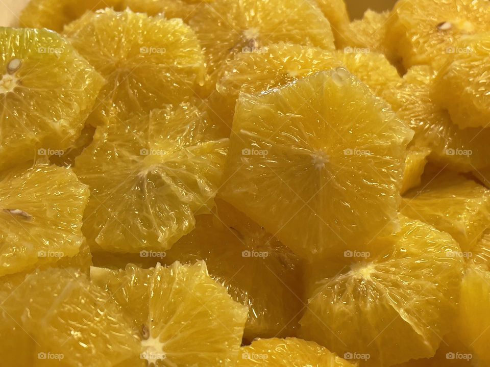 Sliced ​​orange pieces