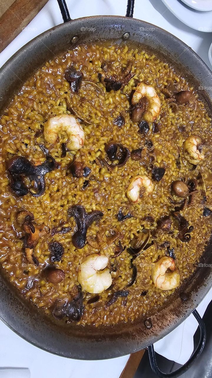 Arroz de pulpitos con nyora