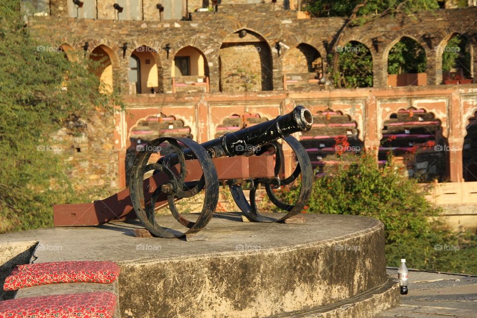 Cannon @ Neemrana fort, India