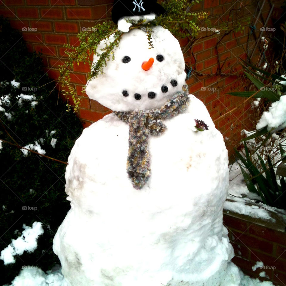 purfleet cold snowman by coochie