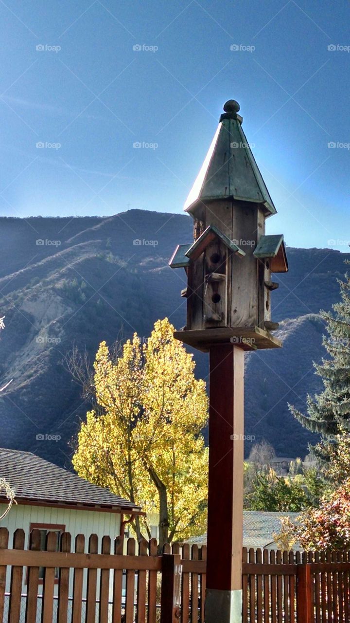 Fall begins in the valley