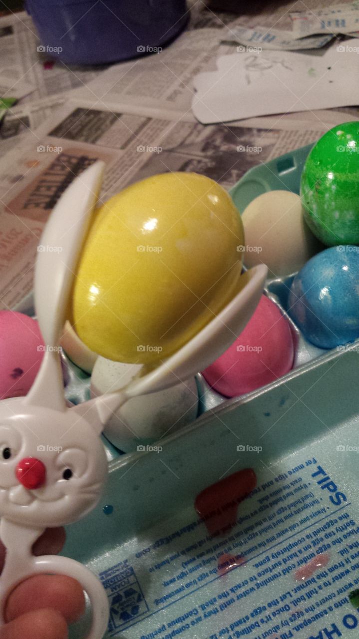 dying Easter eggs