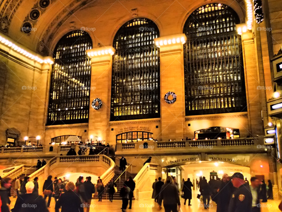 people windows station rush hour by delvec