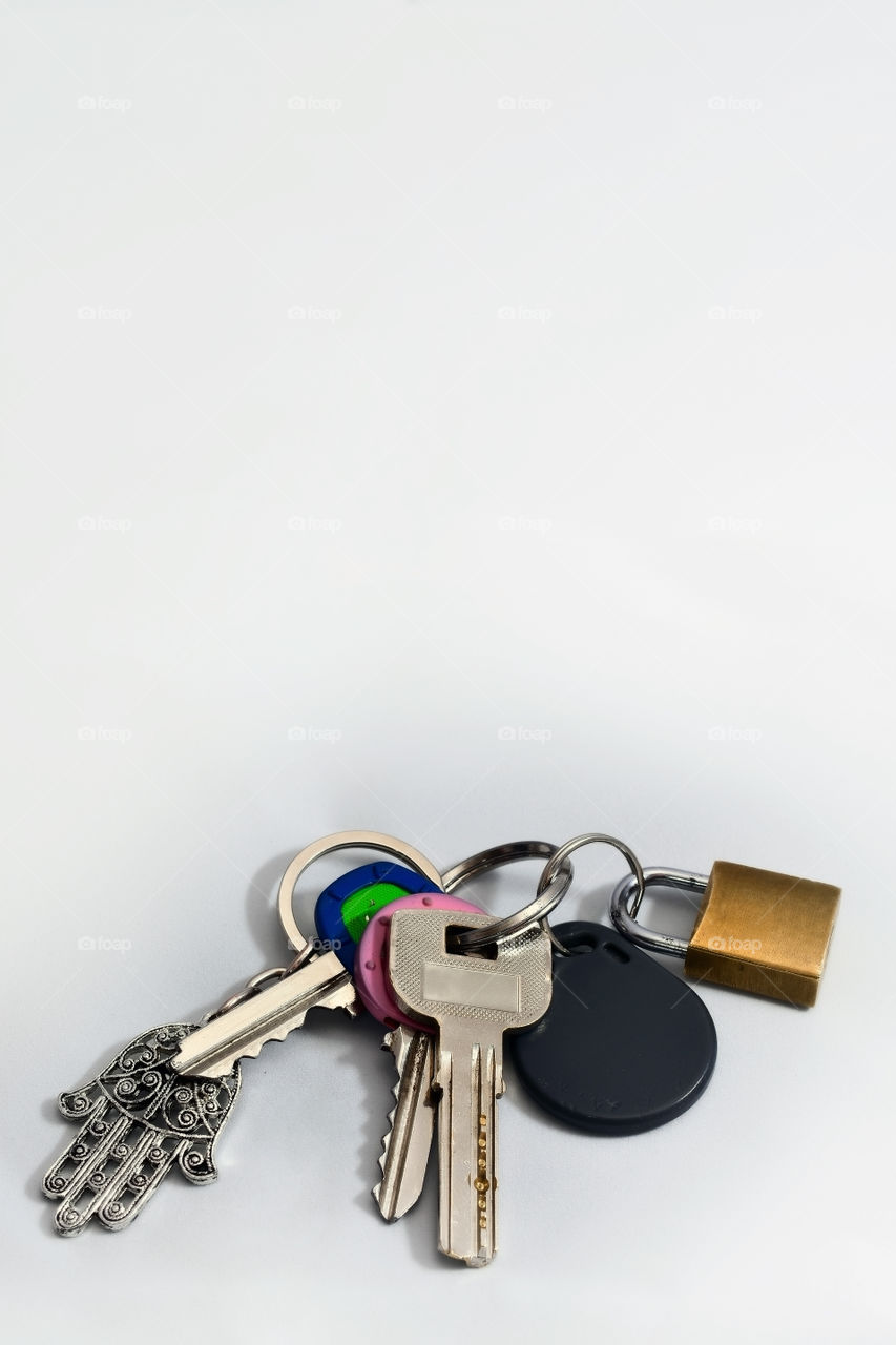 set of keys and padlock