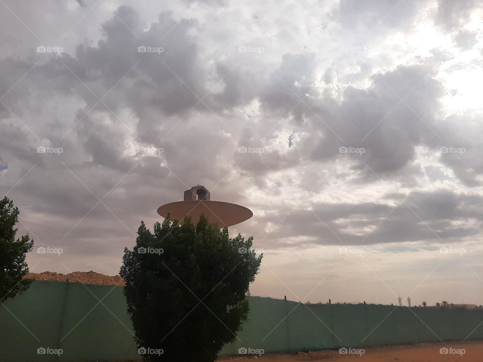 Please help me, I am very poor, I need your support and God is in need