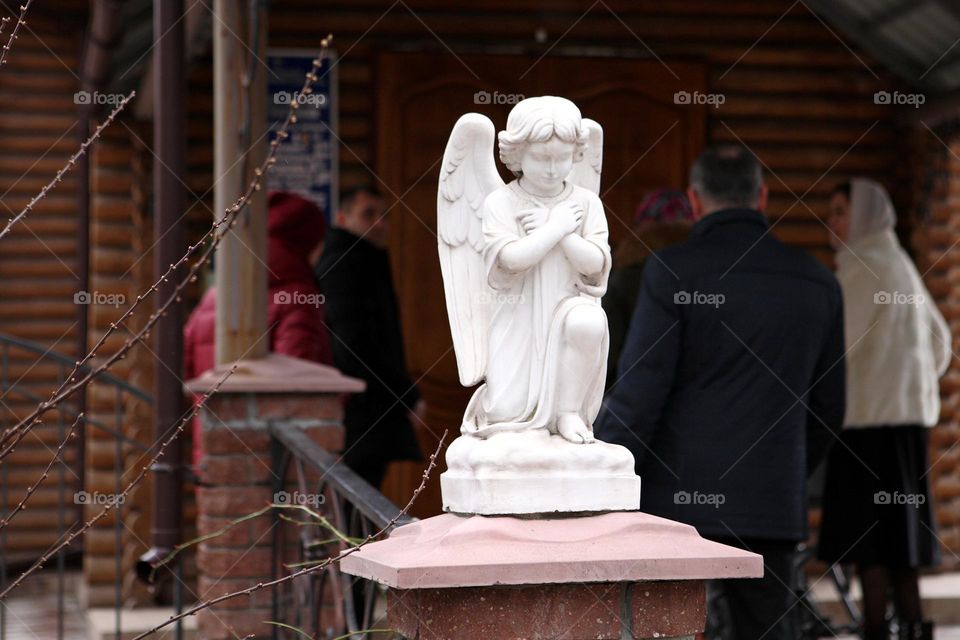 angel figurine