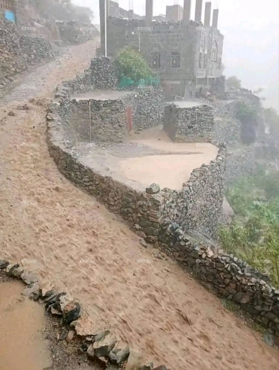 Glory be to God, the magnificent and picturesque view and the natural green trees are a view that is nothing more wonderful than it