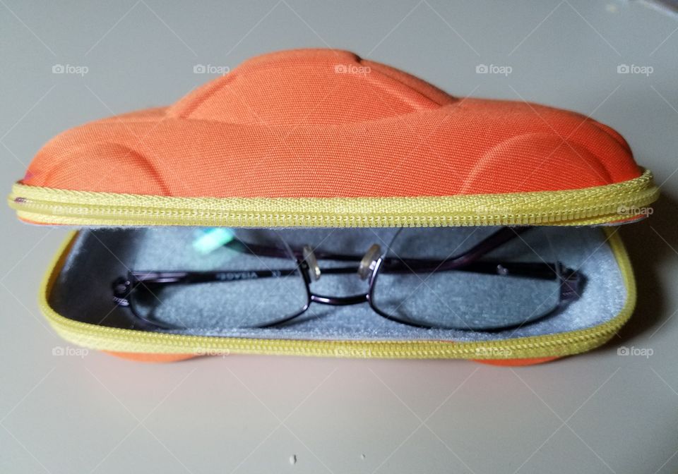 Eyeglass case looks like a car!