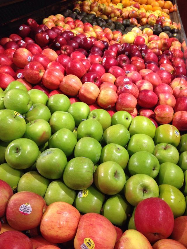 Apples