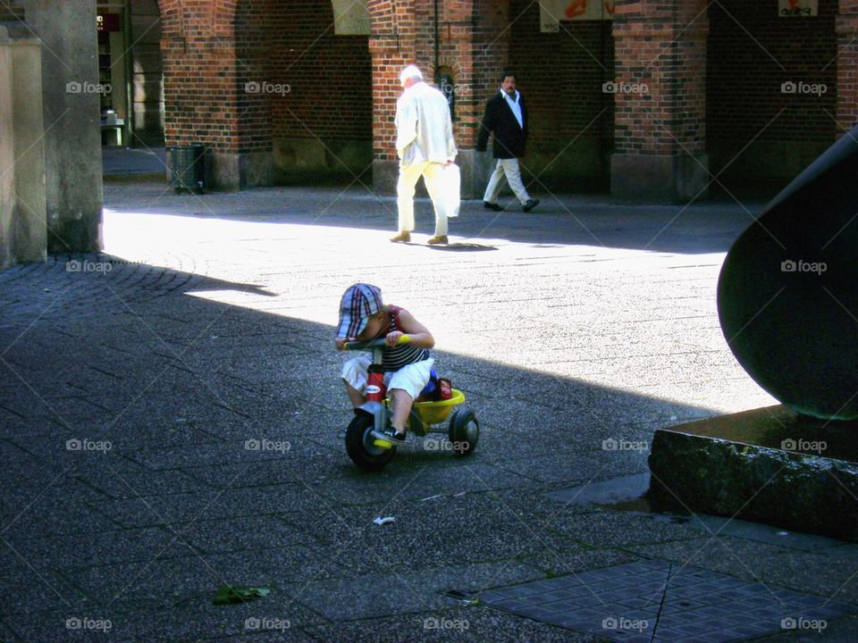 Danish Tyke on a Trike!