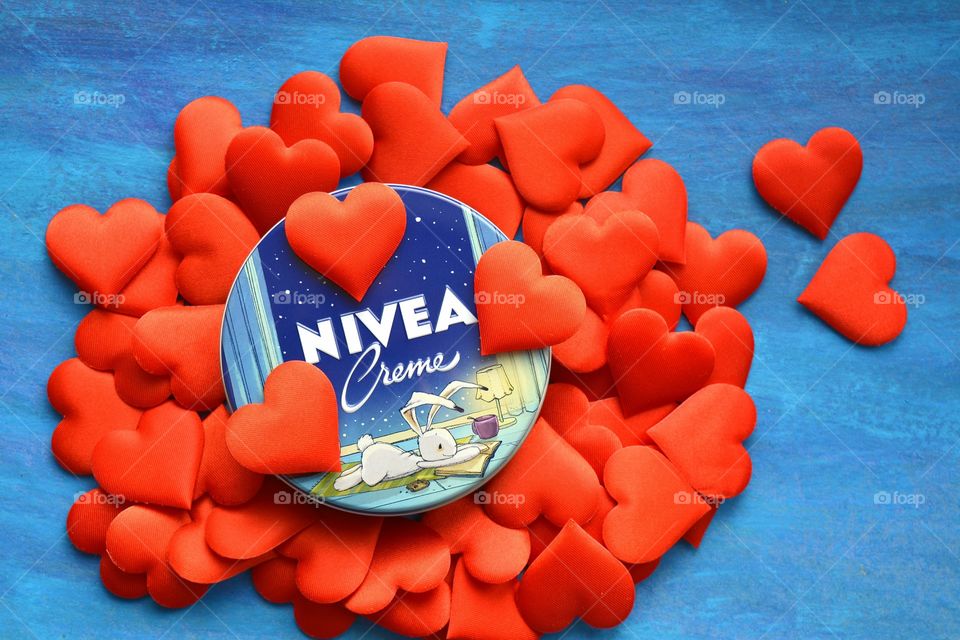 nivea valentine's day love