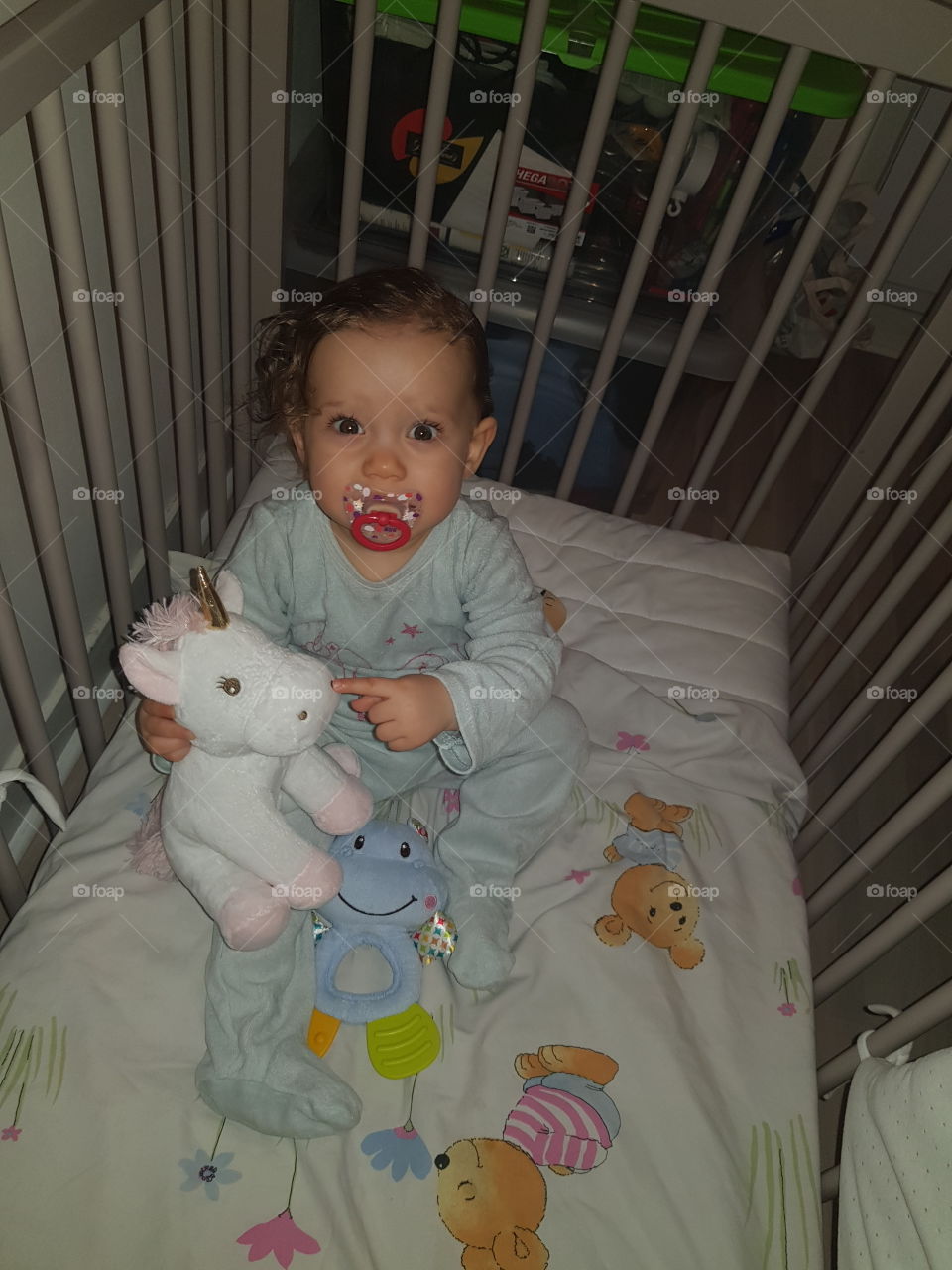 rainbow and unicorns