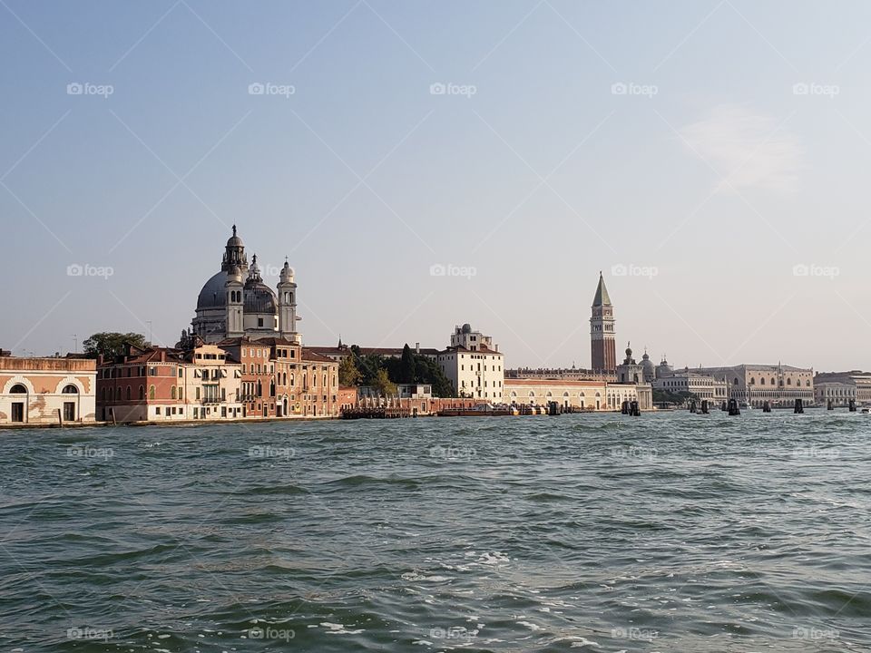 cúpulas y torres veneciana