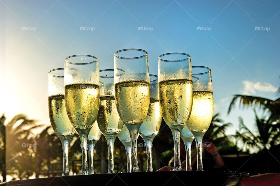 Champagne at the beach